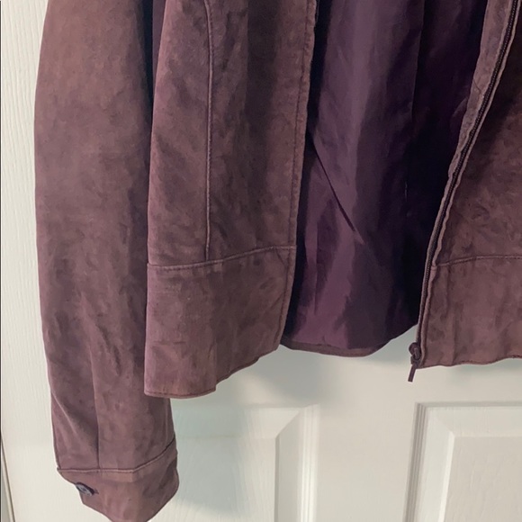 Jacket - Picture 3 of 3